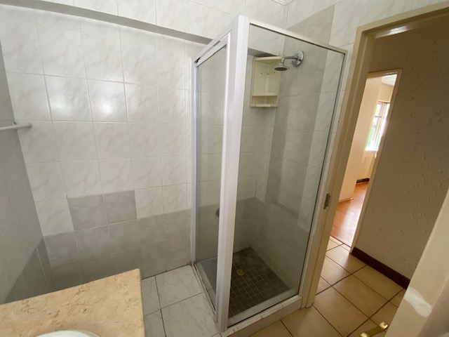 To Let 3 Bedroom Property for Rent in Buccleuch Gauteng
