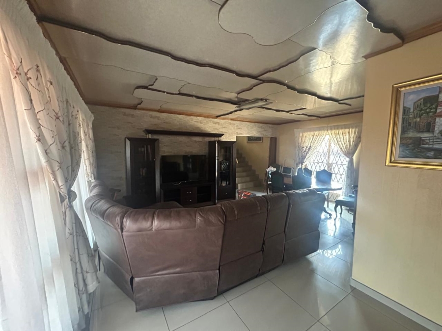 4 Bedroom Property for Sale in Steel Park Gauteng