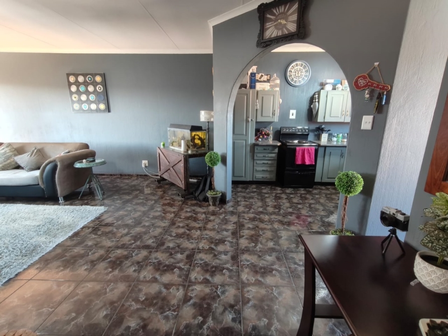 2 Bedroom Property for Sale in Three Rivers Gauteng