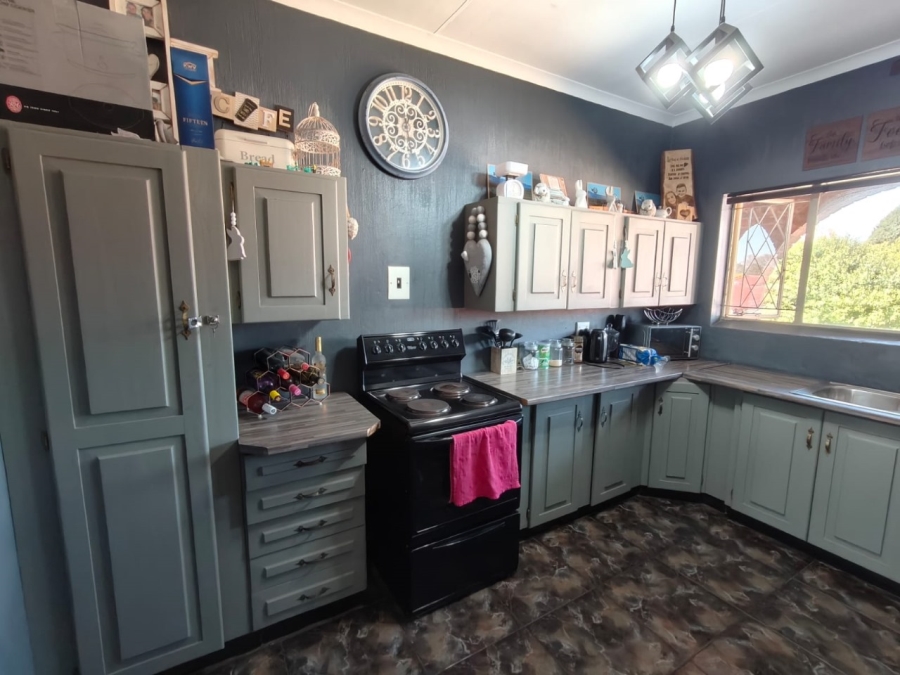 2 Bedroom Property for Sale in Three Rivers Gauteng