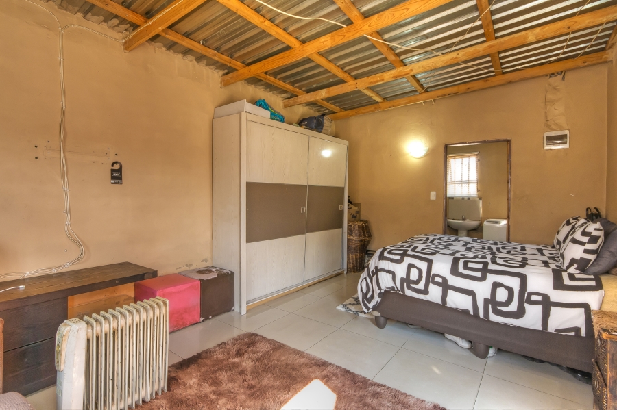 2 Bedroom Property for Sale in Protea Glen Gauteng