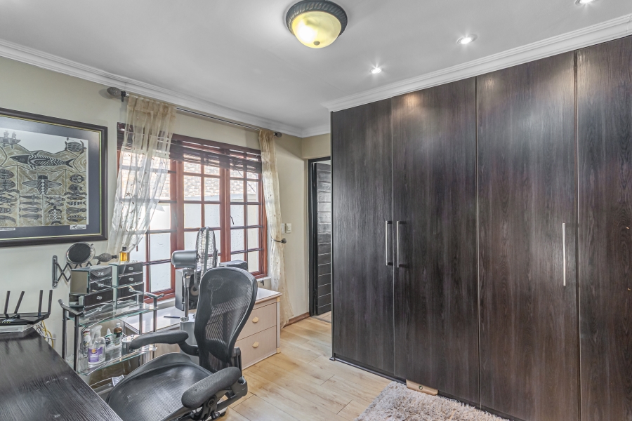 4 Bedroom Property for Sale in Randpark Ridge Gauteng