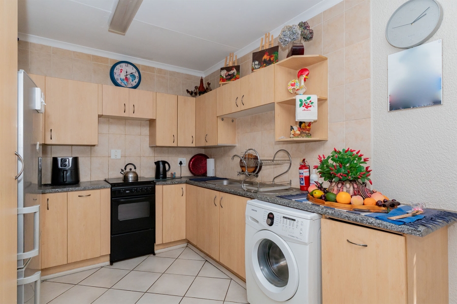 1 Bedroom Property for Sale in Van Dyk Park Gauteng