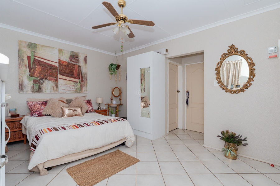 1 Bedroom Property for Sale in Van Dyk Park Gauteng