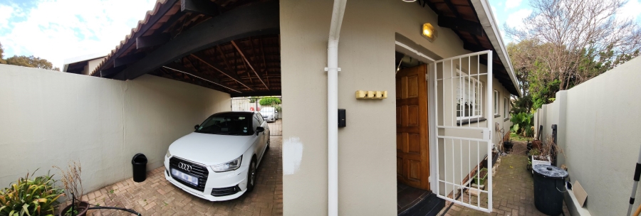 2 Bedroom Property for Sale in Sundowner Gauteng