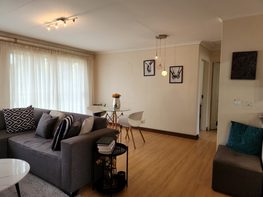 2 Bedroom Property for Sale in Sundowner Gauteng