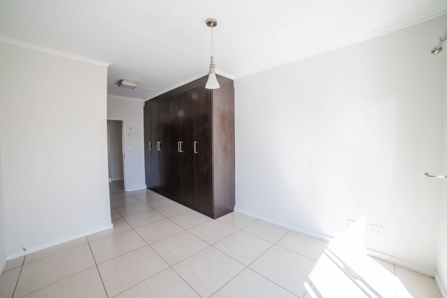 2 Bedroom Property for Sale in Kyalami Hills Gauteng