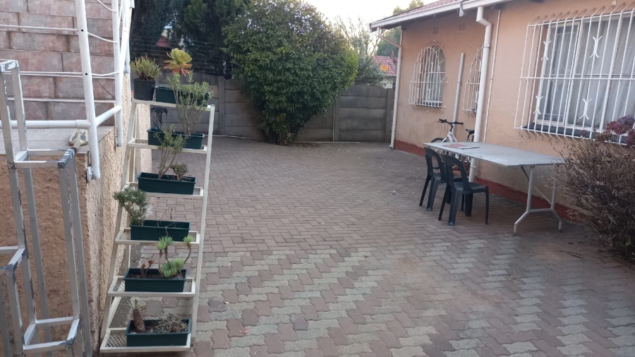 To Let 2 Bedroom Property for Rent in Highway Gardens Gauteng
