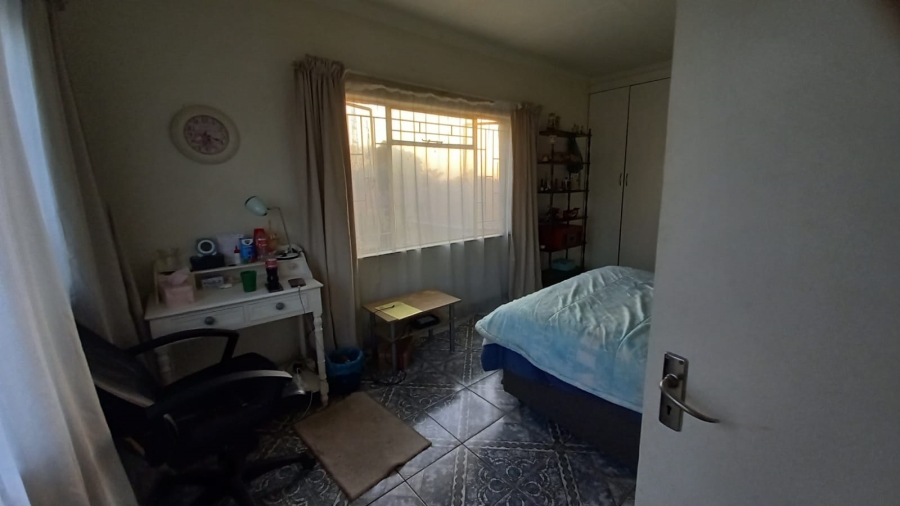 To Let 2 Bedroom Property for Rent in Highway Gardens Gauteng