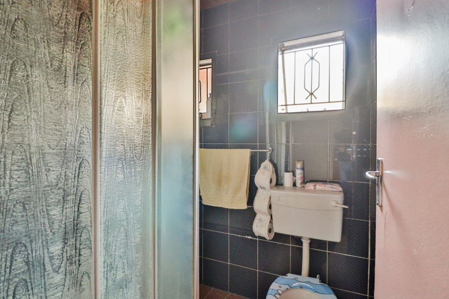4 Bedroom Property for Sale in Lenasia South Gauteng