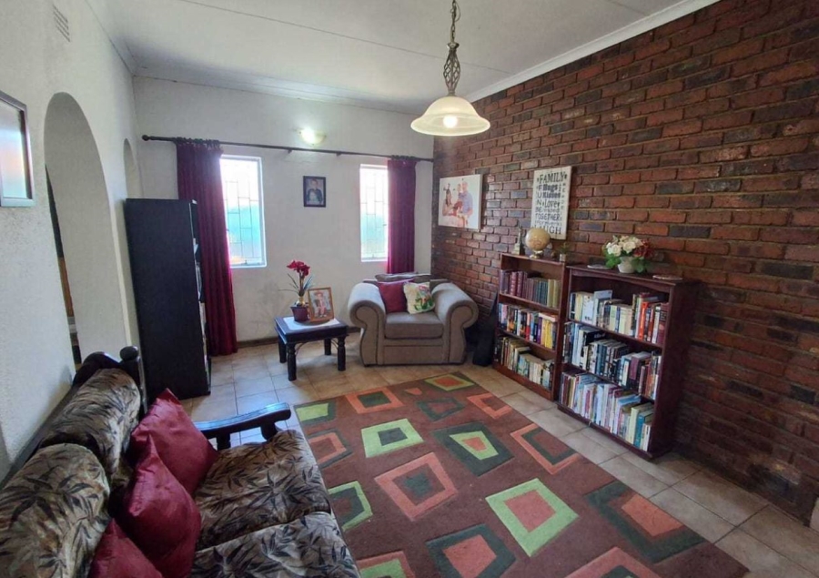 3 Bedroom Property for Sale in Brackenhurst Gauteng