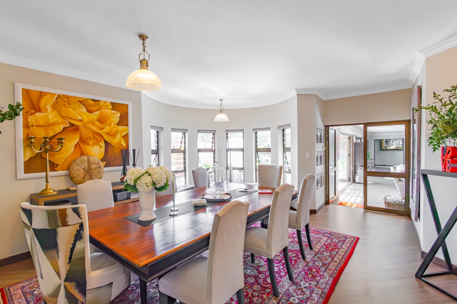 9 Bedroom Property for Sale in Crowthorne AH Gauteng