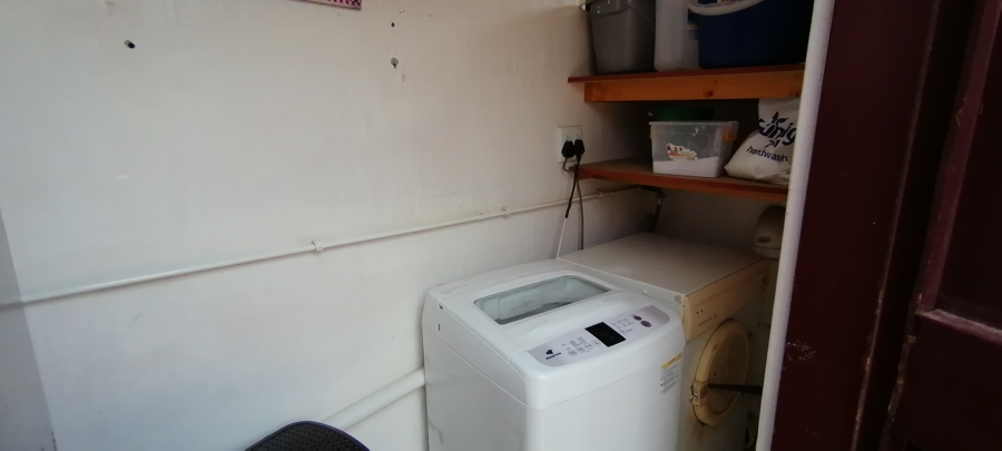 To Let 4 Bedroom Property for Rent in Wilro Park Gauteng
