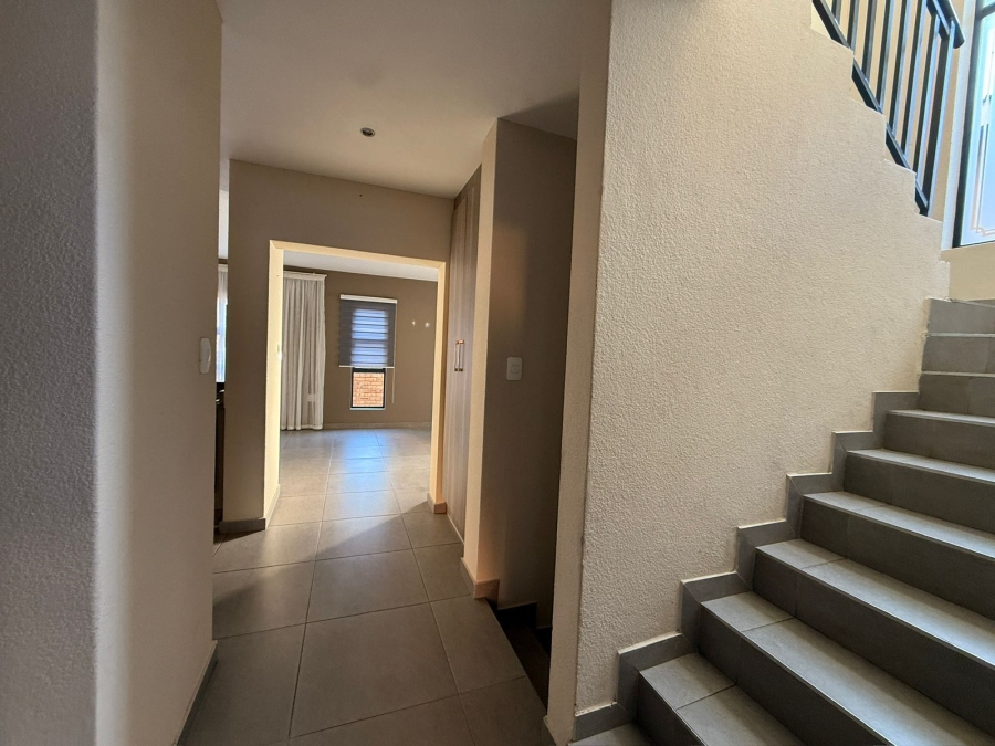 3 Bedroom Property for Sale in Chancliff Ridge Gauteng