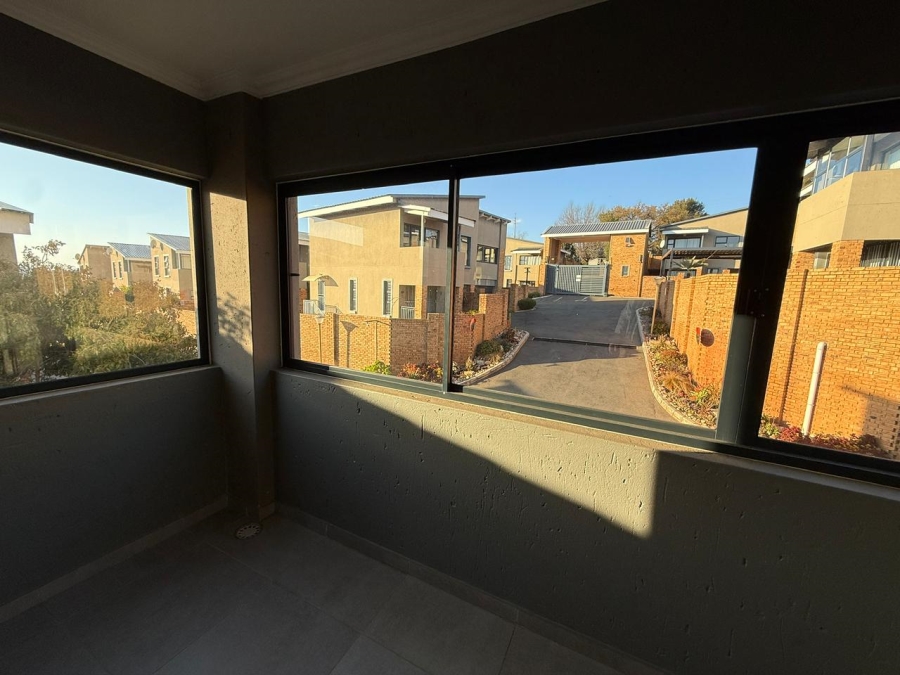 3 Bedroom Property for Sale in Chancliff Ridge Gauteng