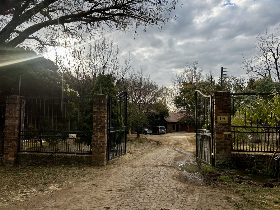 5 Bedroom Property for Sale in Austinview Gauteng
