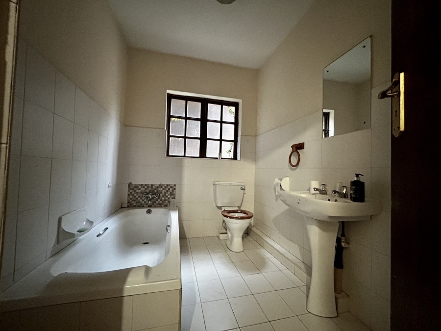 5 Bedroom Property for Sale in Austinview Gauteng