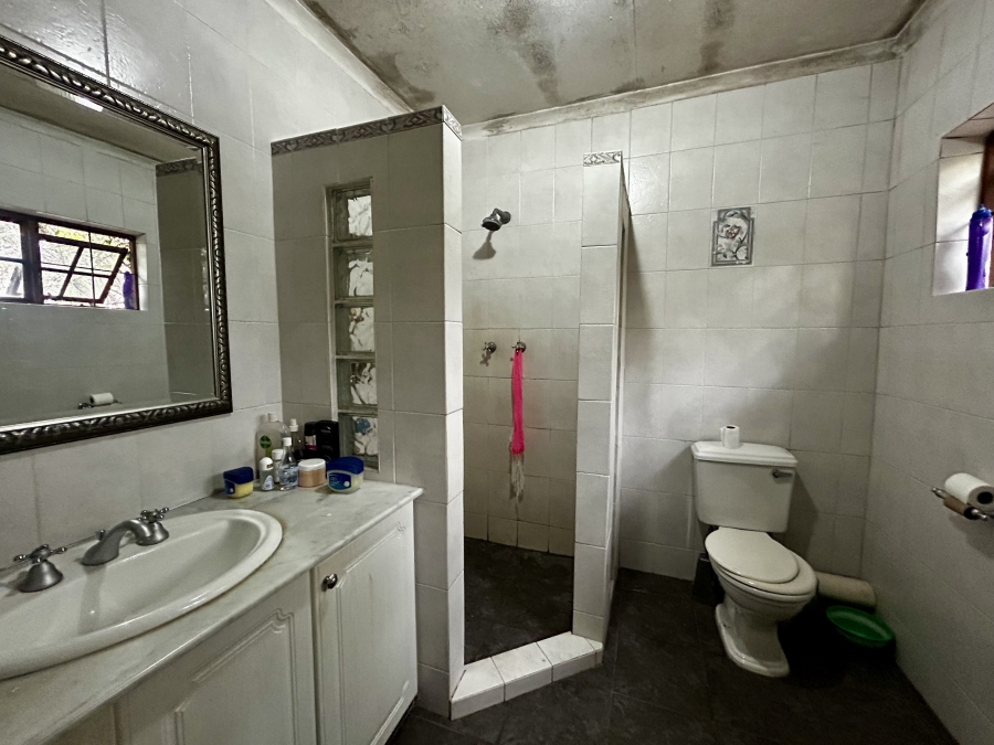 5 Bedroom Property for Sale in Austinview Gauteng