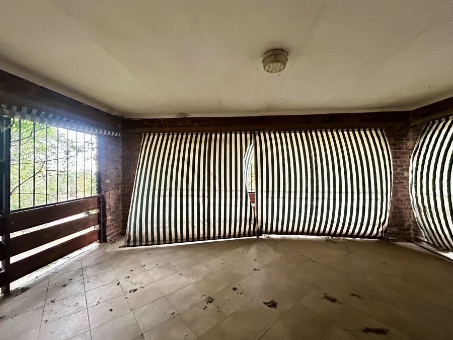 5 Bedroom Property for Sale in Austinview Gauteng