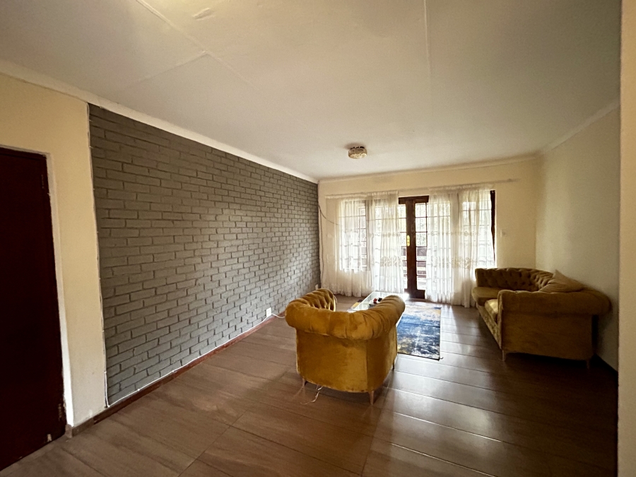 5 Bedroom Property for Sale in Austinview Gauteng