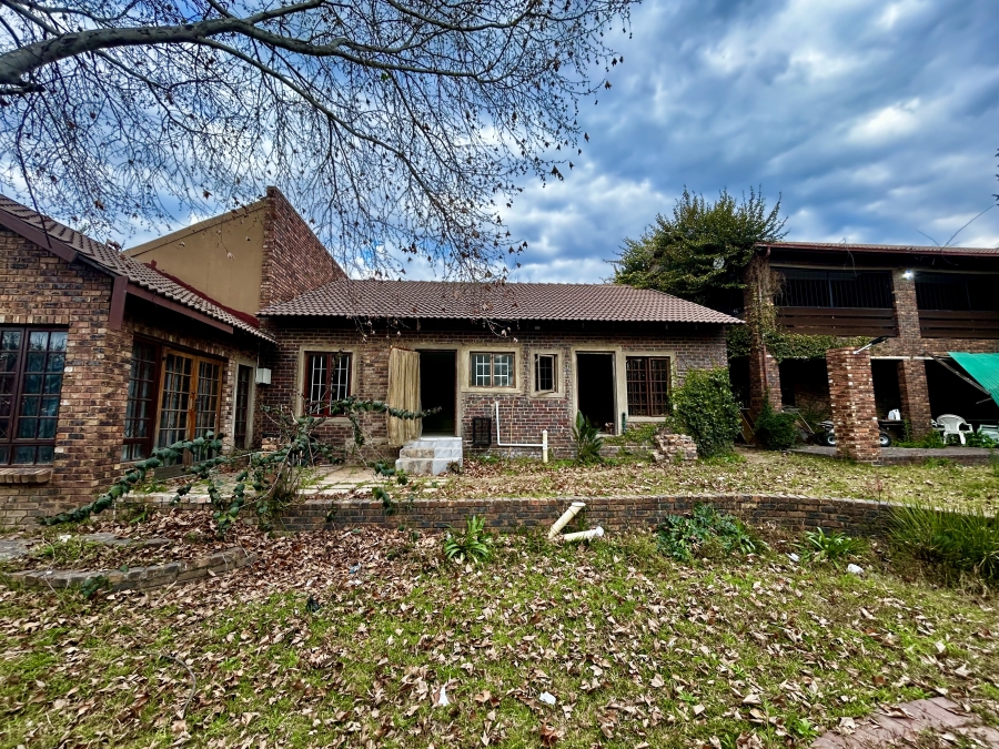 5 Bedroom Property for Sale in Austinview Gauteng