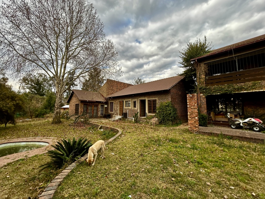 5 Bedroom Property for Sale in Austinview Gauteng