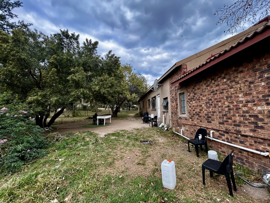 5 Bedroom Property for Sale in Austinview Gauteng