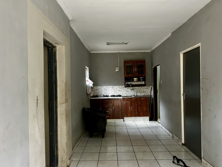 5 Bedroom Property for Sale in Austinview Gauteng