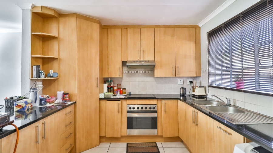 3 Bedroom Property for Sale in Honeydew Manor Gauteng