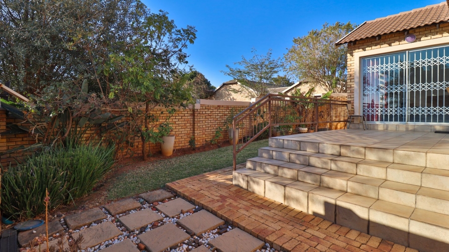 3 Bedroom Property for Sale in Honeydew Manor Gauteng