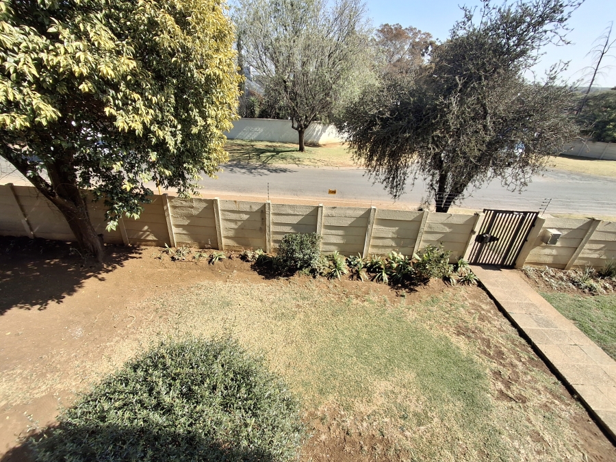 2 Bedroom Property for Sale in Croydon Gauteng