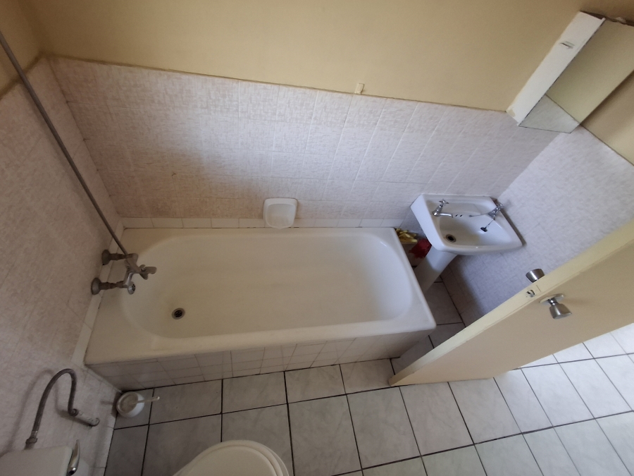 2 Bedroom Property for Sale in Croydon Gauteng