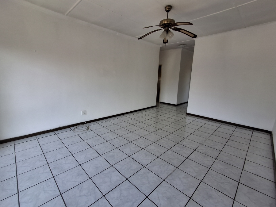2 Bedroom Property for Sale in Croydon Gauteng