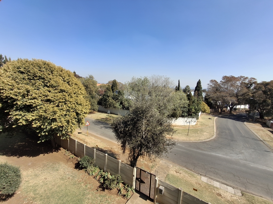 2 Bedroom Property for Sale in Croydon Gauteng