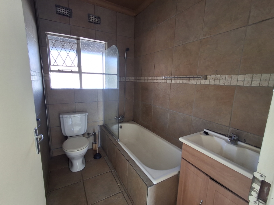 2 Bedroom Property for Sale in Croydon Gauteng