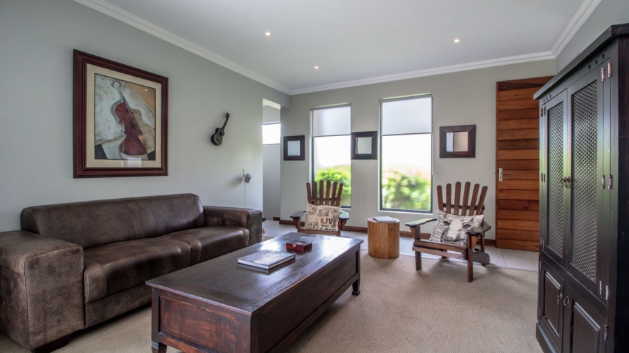 4 Bedroom Property for Sale in Lakeside Gauteng