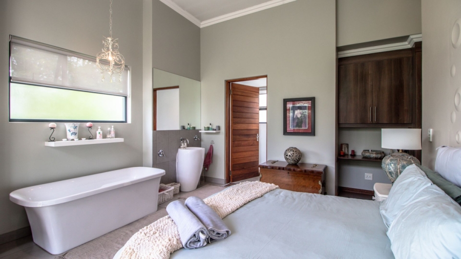 4 Bedroom Property for Sale in Lakeside Gauteng