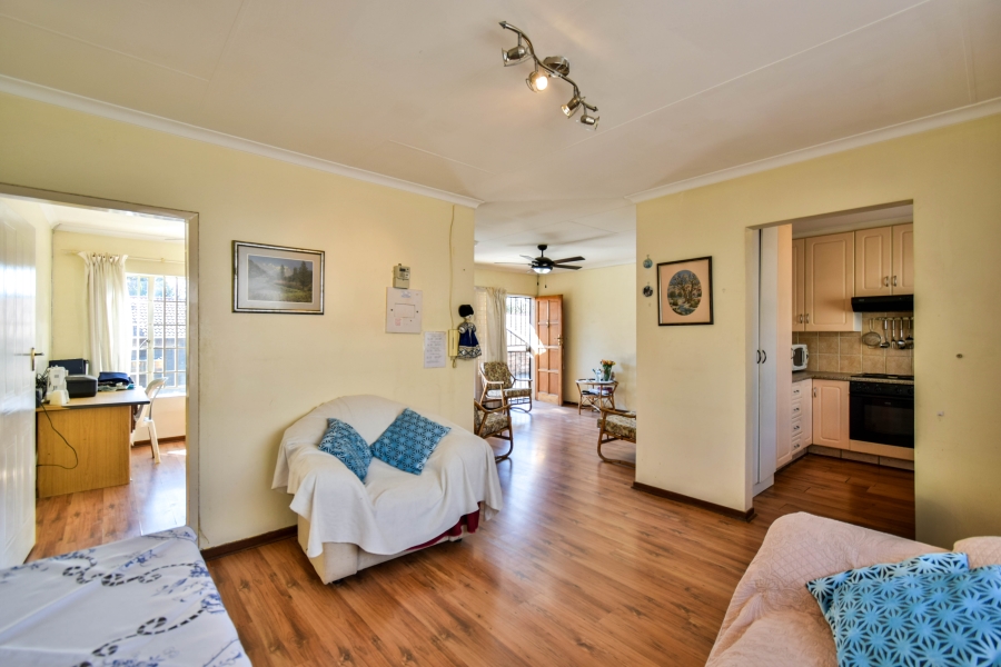 2 Bedroom Property for Sale in Florauna Gauteng