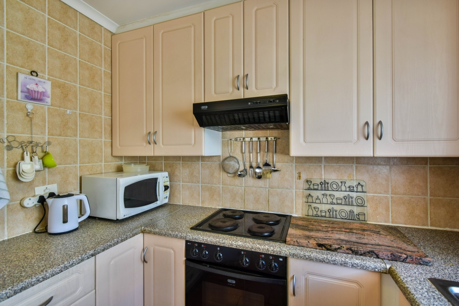 2 Bedroom Property for Sale in Florauna Gauteng