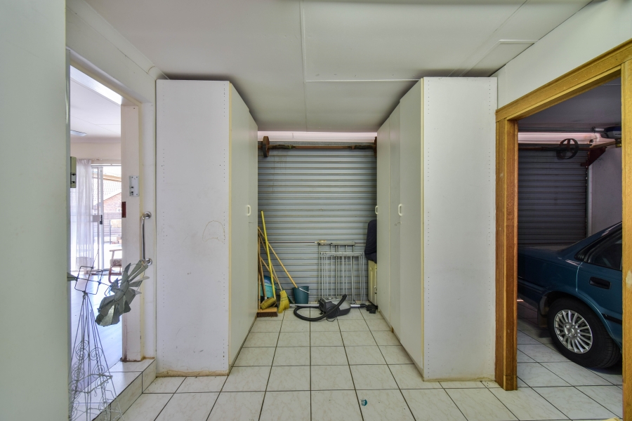 2 Bedroom Property for Sale in Florauna Gauteng