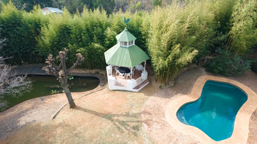 5 Bedroom Property for Sale in Doornkloof Gauteng