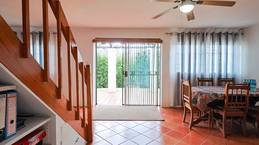 5 Bedroom Property for Sale in Doornkloof Gauteng