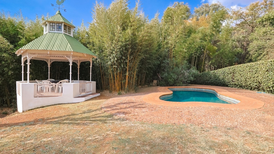 5 Bedroom Property for Sale in Doornkloof Gauteng