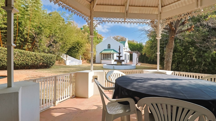 5 Bedroom Property for Sale in Doornkloof Gauteng