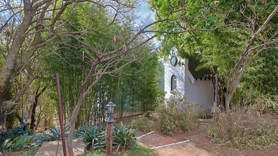 5 Bedroom Property for Sale in Doornkloof Gauteng