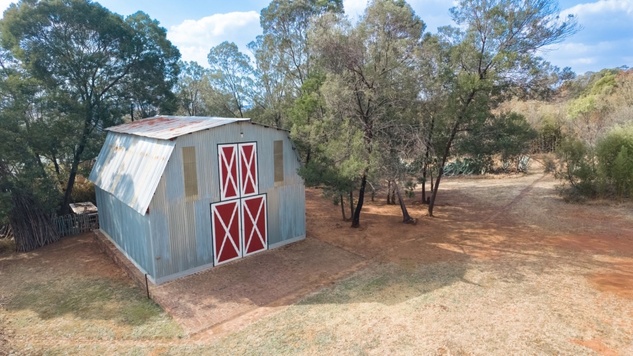 5 Bedroom Property for Sale in Doornkloof Gauteng