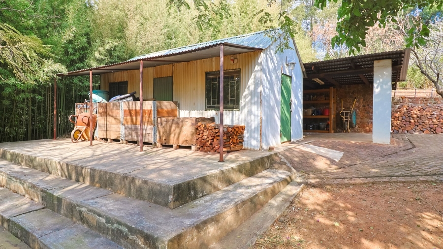 5 Bedroom Property for Sale in Doornkloof Gauteng