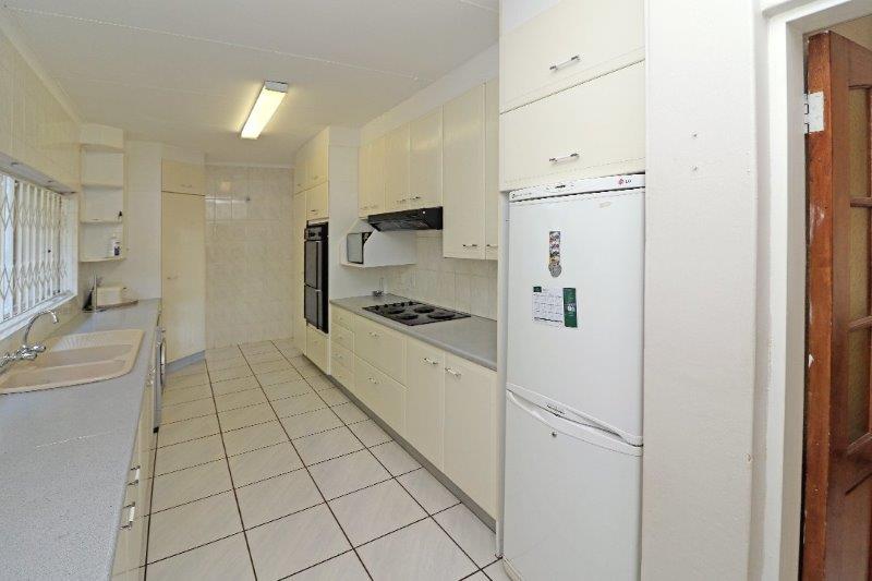 To Let 5 Bedroom Property for Rent in Wilro Park Gauteng