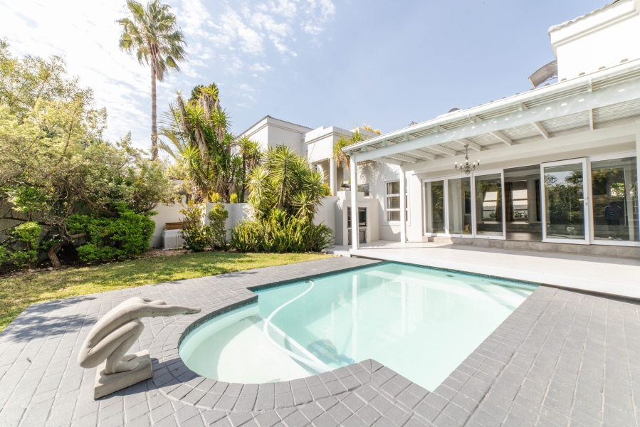 4 Bedroom Property for Sale in Dainfern Golf Estate Gauteng