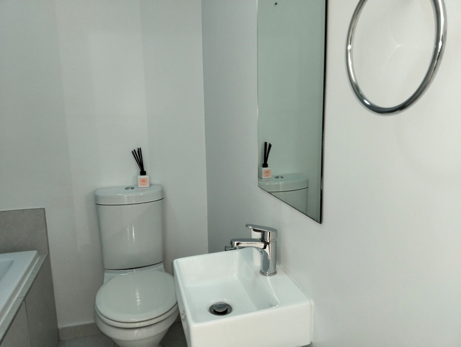 To Let 2 Bedroom Property for Rent in Wilgeheuwel Gauteng